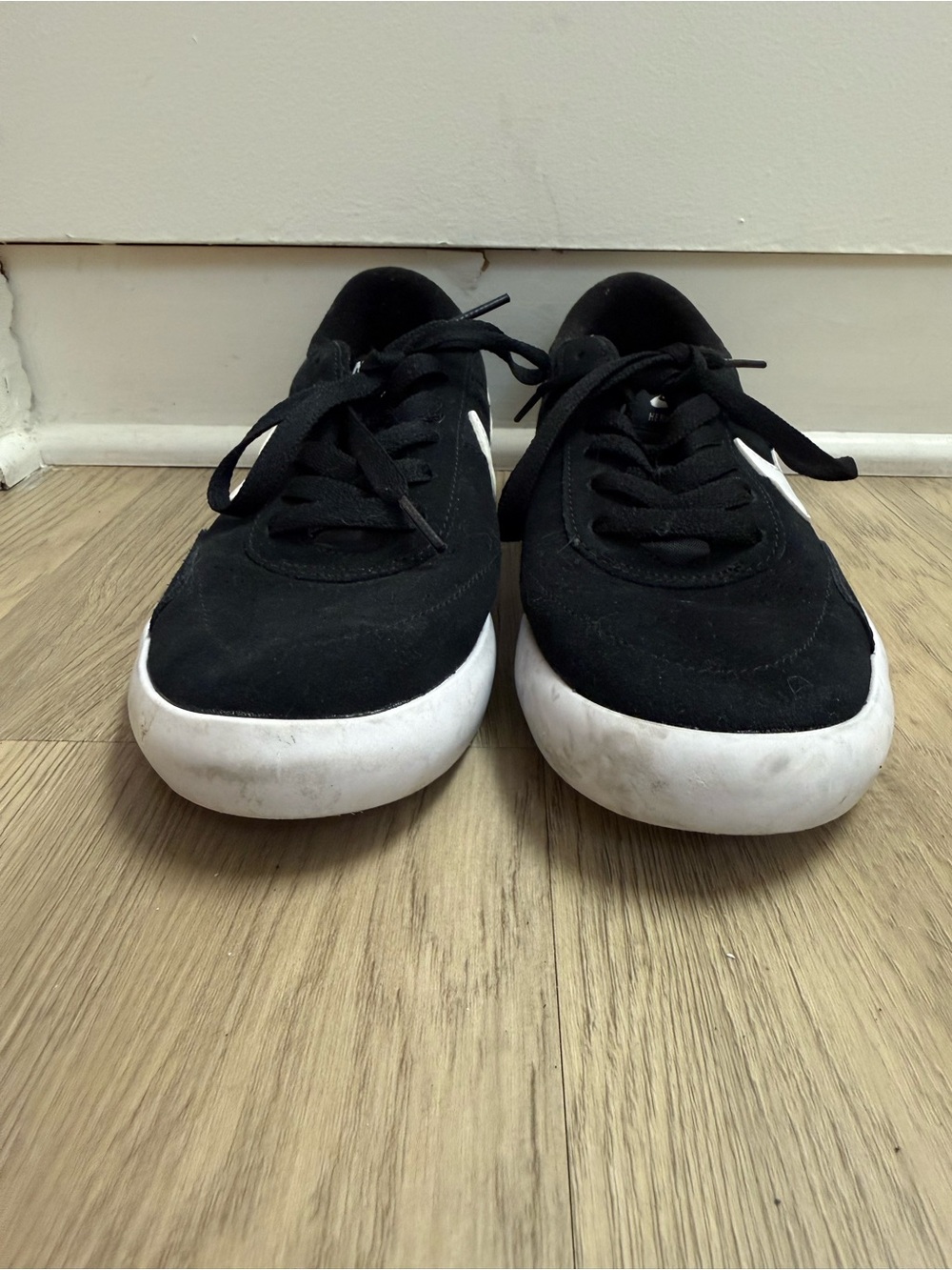 Nike Men’s SB Heritage Vulc Sneakers (Size 8) - Picture 5 of 10